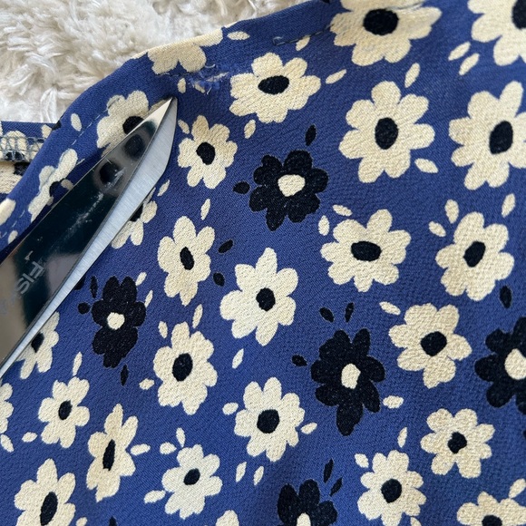 Vtg 90s Tessuto Floral Maxi Skirt in Blue and Cream - Picture 7 of 7